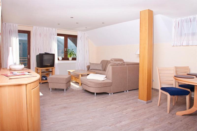 Haus Alexandra Inkl Meinecard Plus Willingen  Δωμάτιο φωτογραφία