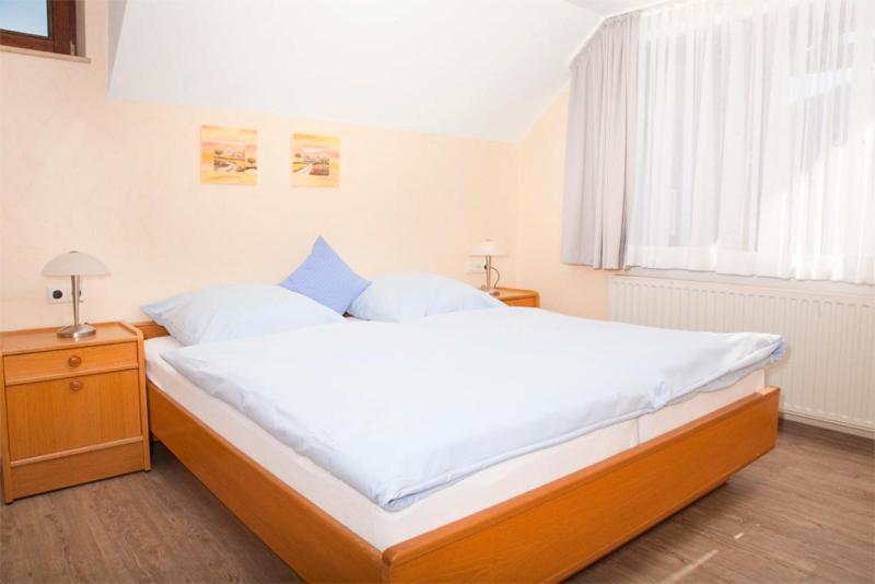 Haus Alexandra Inkl Meinecard Plus Willingen  Δωμάτιο φωτογραφία